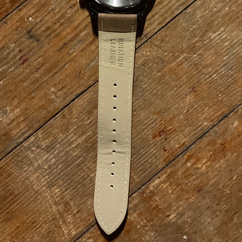 Men’s Watch - Picture 5 of 8
